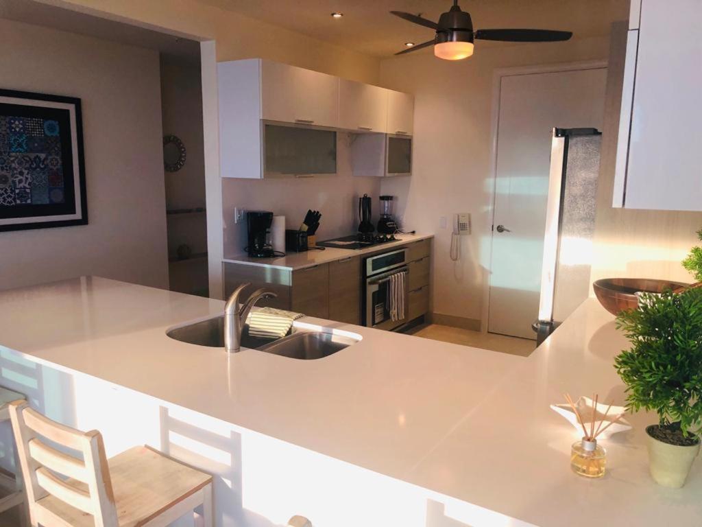 06f Breathtaking Ocean Views Canal Apartamento *